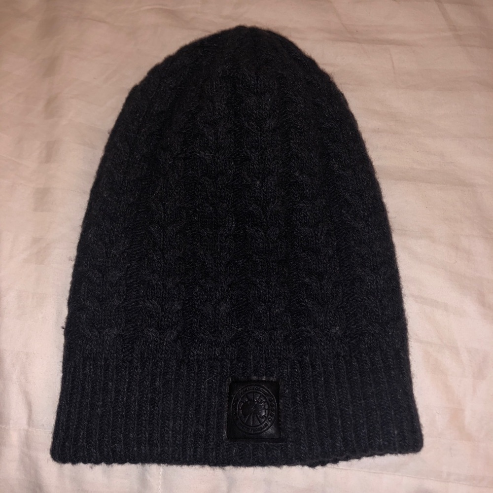 COPY - Canada Goose Slouchy Beanie